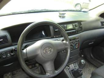 2005 Toyota Corolla Photos