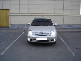 2005 Toyota Corolla Photos