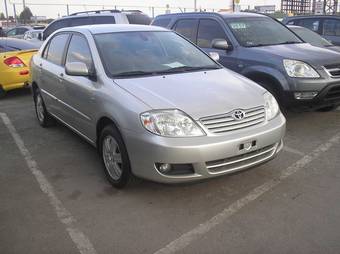 2005 Toyota Corolla Photos