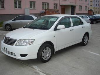 2005 Toyota Corolla Photos