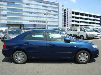 2005 Toyota Corolla Photos