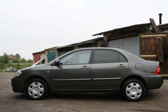 2005 Toyota Corolla Photos