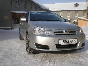 2006 Toyota Corolla Pictures