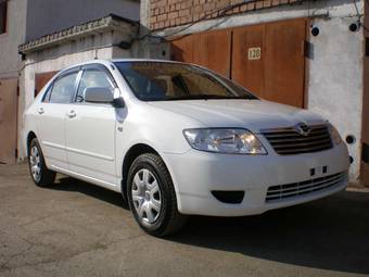 2006 Toyota Corolla Photos