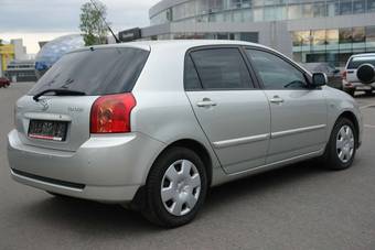 2006 Toyota Corolla Photos