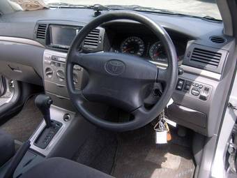 2006 Toyota Corolla Pictures