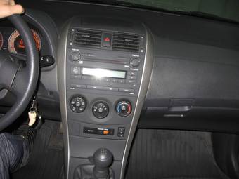 2007 Toyota Corolla Pictures