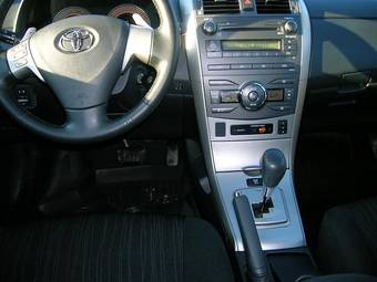 2008 Toyota Corolla Pictures