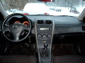 2008 Toyota Corolla Pictures