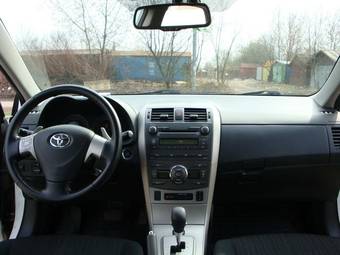 2008 Toyota Corolla Photos