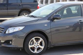 2008 Toyota Corolla Images