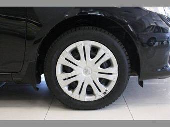 2008 Toyota Corolla Photos