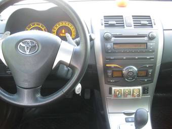 2008 Toyota Corolla Pics