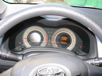 2009 Toyota Corolla Pictures