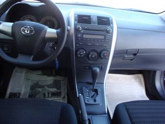 2010 Toyota Corolla Photos