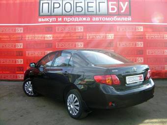 2010 Toyota Corolla Pictures