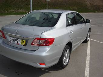 2010 Toyota Corolla Images