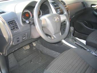 2011 Toyota Corolla Photos