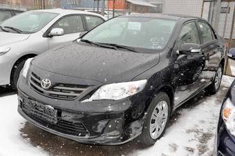 2011 Toyota Corolla Photos