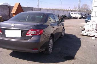 2011 Toyota Corolla Pictures