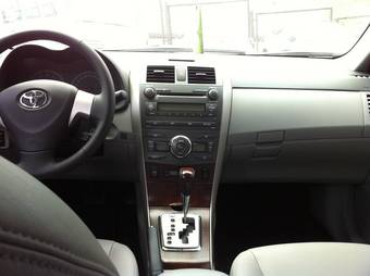 2011 Toyota Corolla Pictures