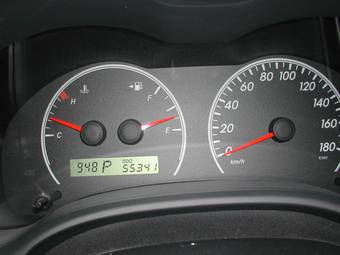 2006 Toyota Corolla Axio Pictures