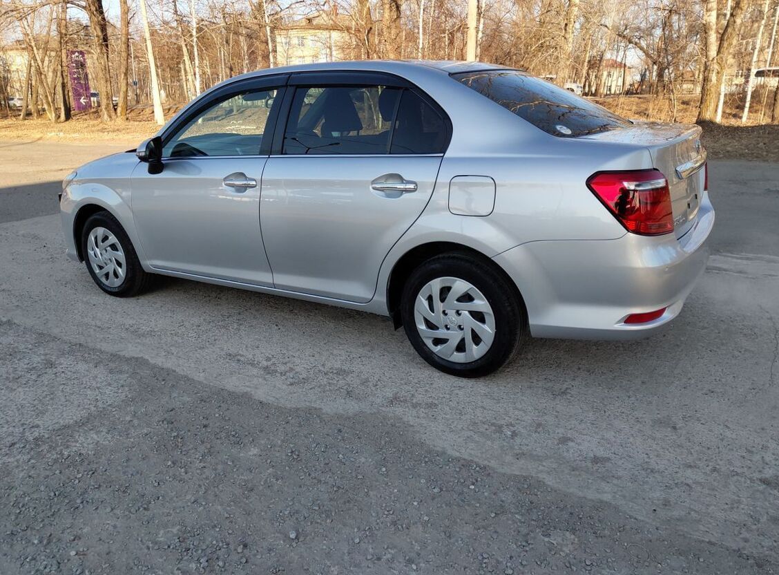 Toyota Corolla Axio 1 5