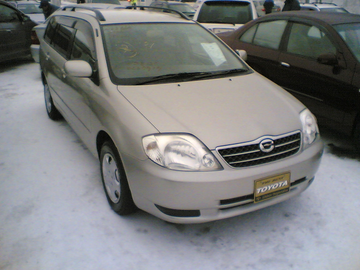 2000 Toyota Corolla Fielder Pictures