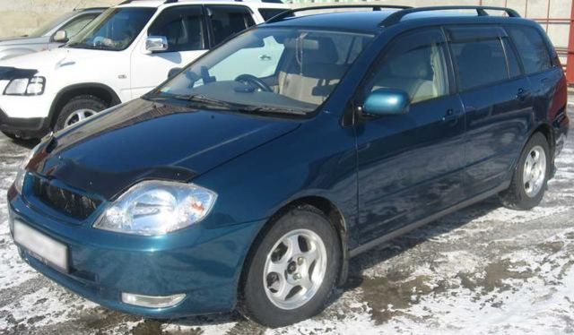 Toyota corolla fielder 2001