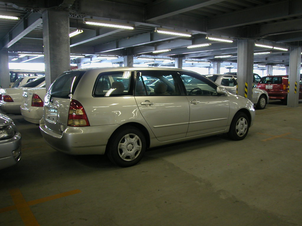 2001 Toyota Corolla Fielder Images