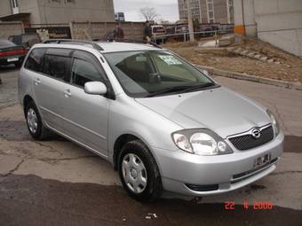 2001 Toyota Corolla Fielder Pictures