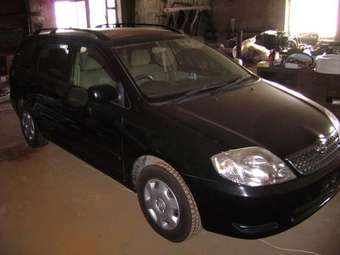 2001 Toyota Corolla Fielder Photos