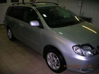 2001 Toyota Corolla Fielder Pictures