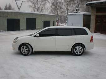 2001 Toyota Corolla Fielder Pictures