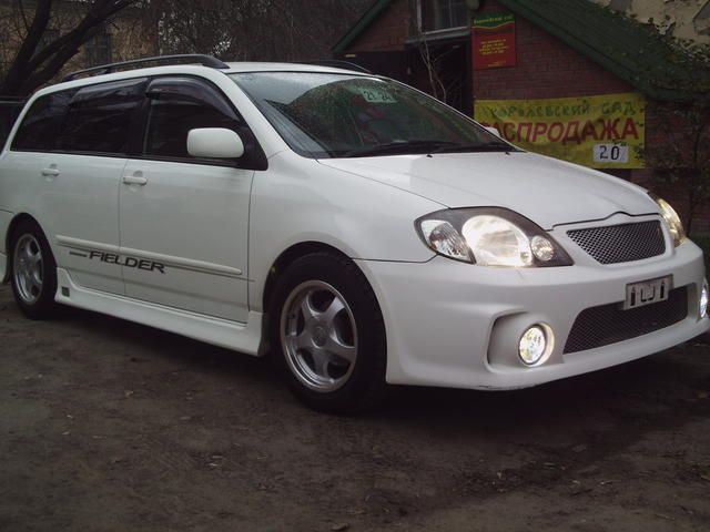 Toyota fielder 2002