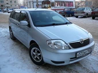 2002 Toyota Corolla Fielder Pictures