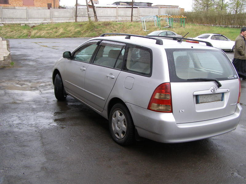 Toyota corolla fielder 2002