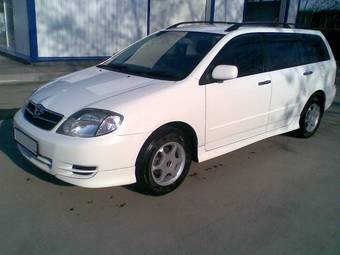 2002 Toyota Corolla Fielder Pics