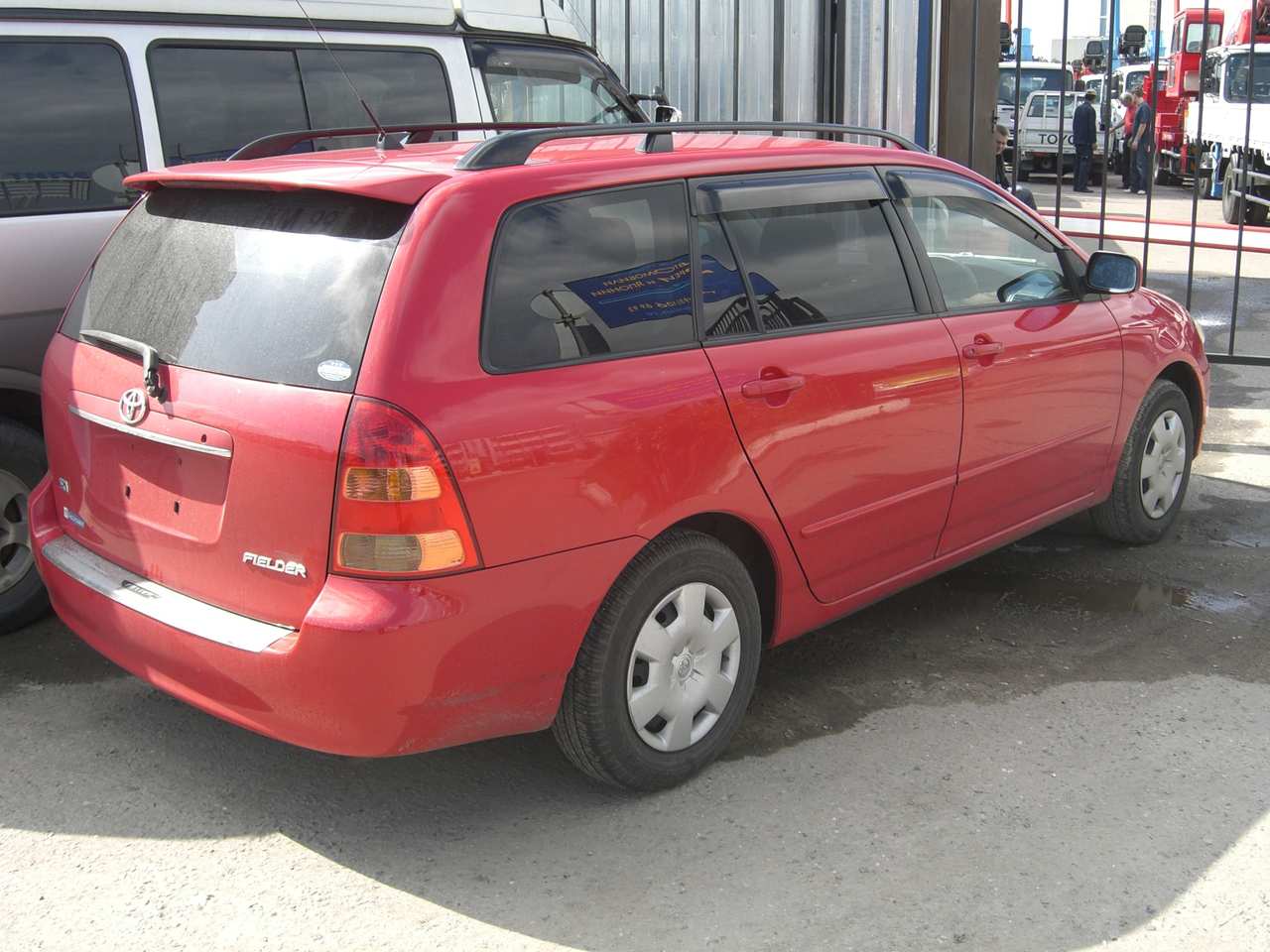 Toyota corolla fielder 2002