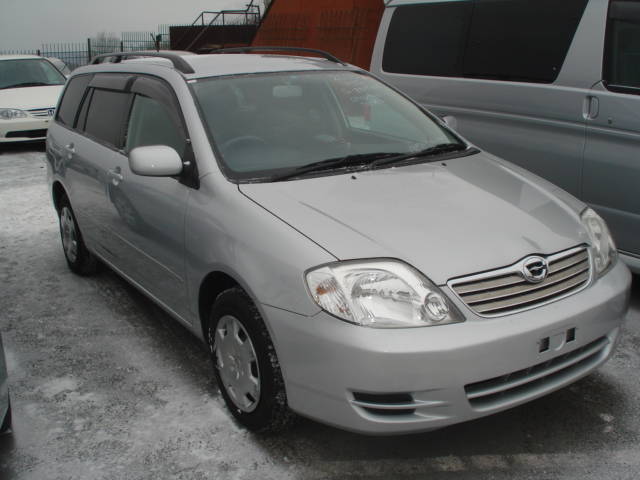 Toyota corolla fielder 2003