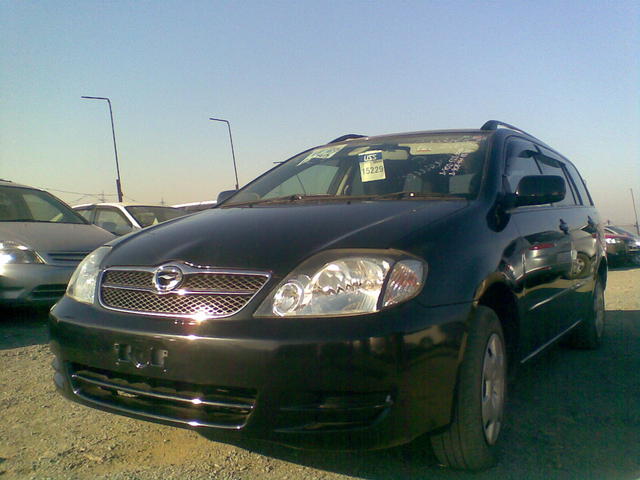 Toyota corolla fielder 2003