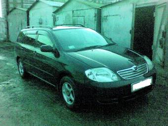 2003 Toyota Corolla Fielder Photos