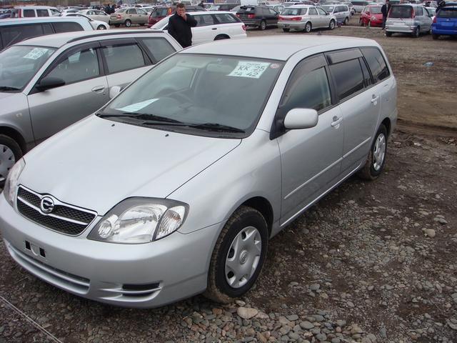 Toyota fielder 2003