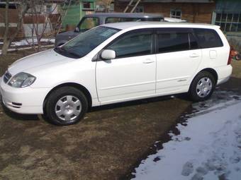 2003 Toyota Corolla Fielder Pictures
