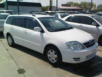 2003 Toyota Corolla Fielder Photos