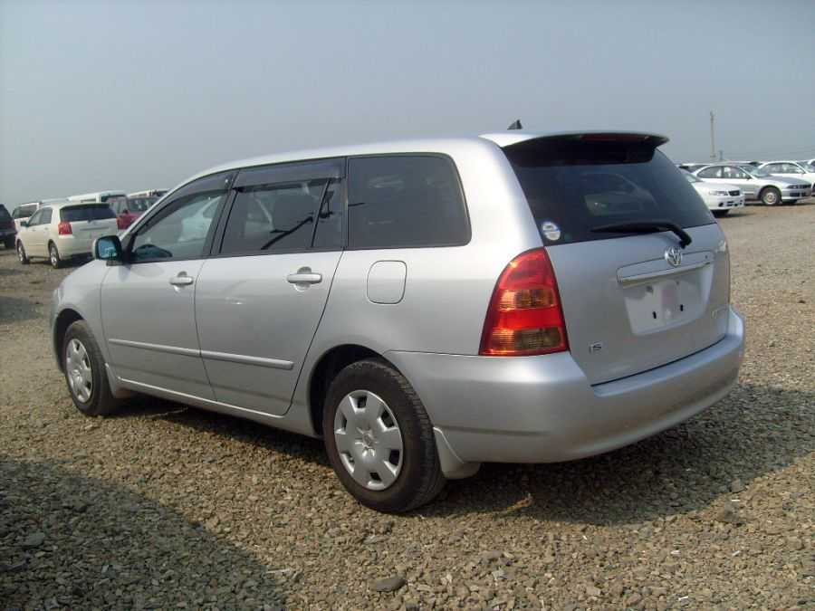 Toyota corolla fielder 2003