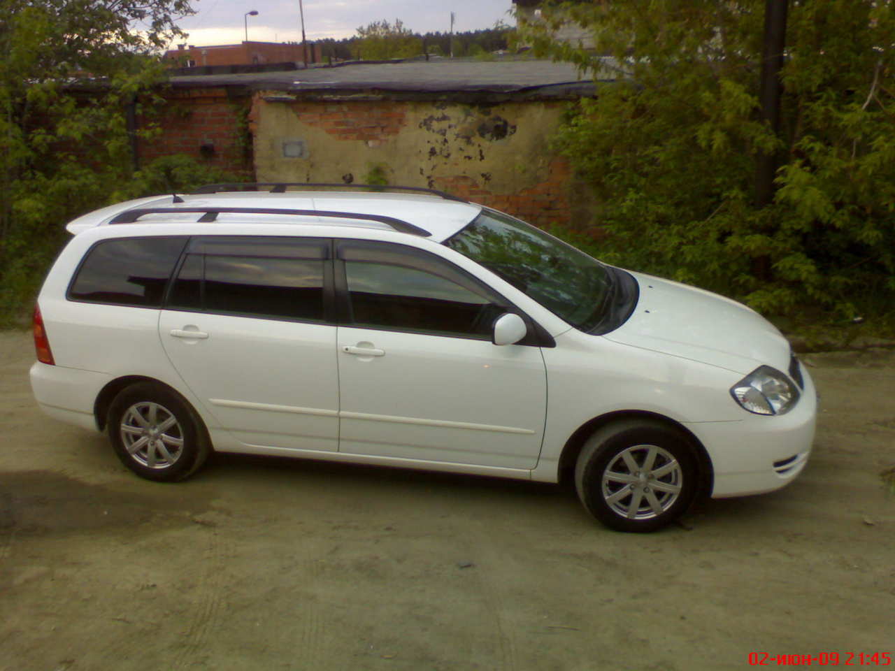 Toyota corolla fielder 2003