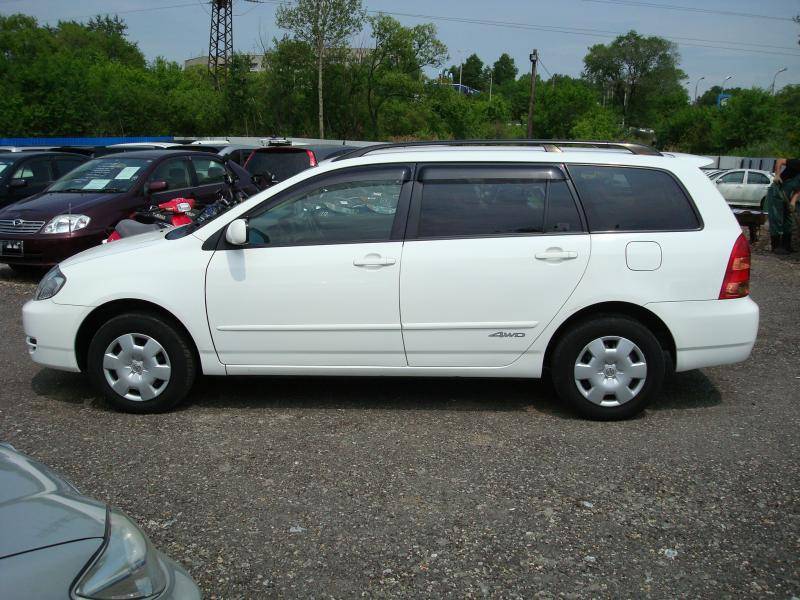 Toyota corolla fielder 2003