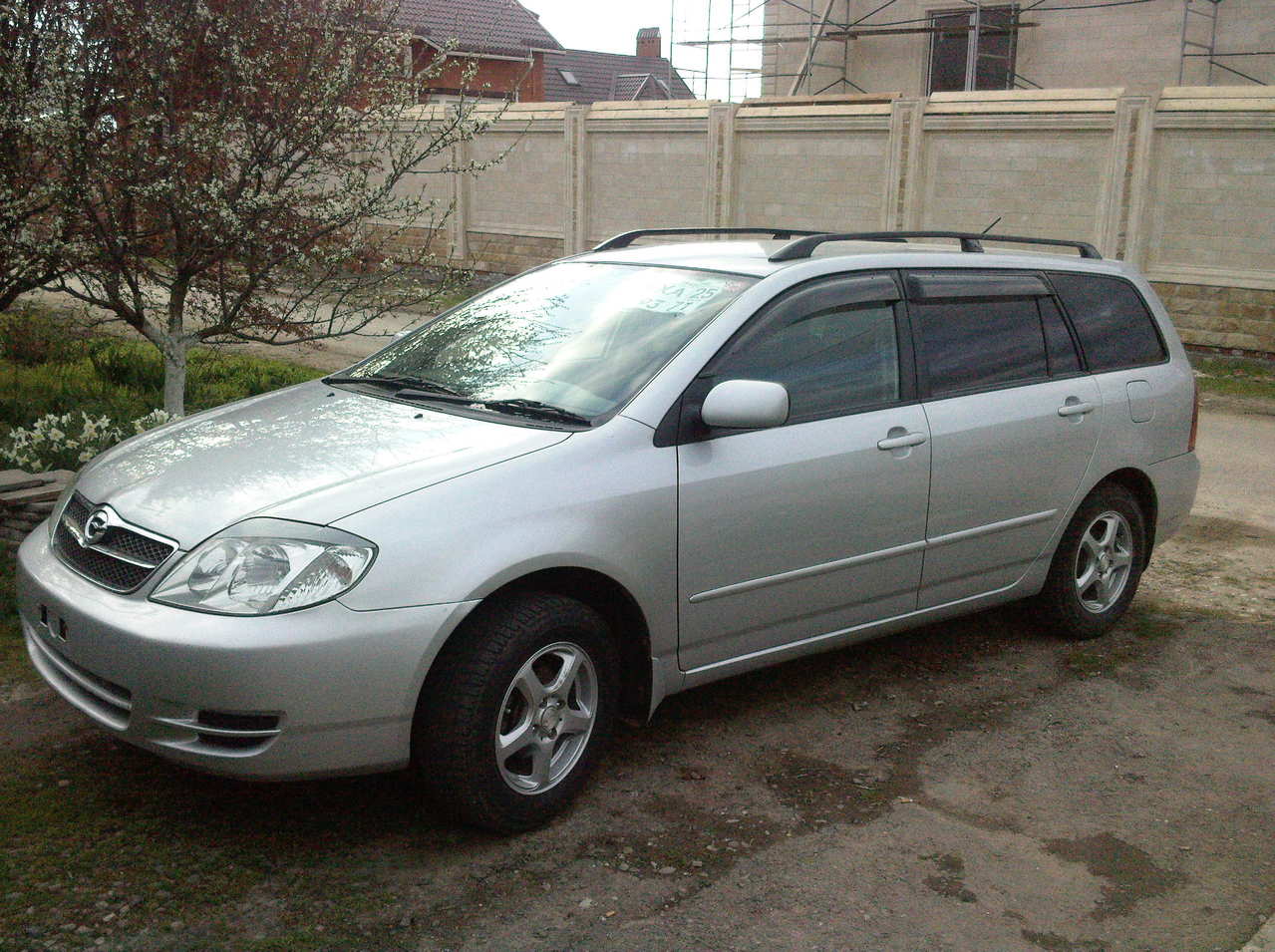 Toyota corolla fielder 2003