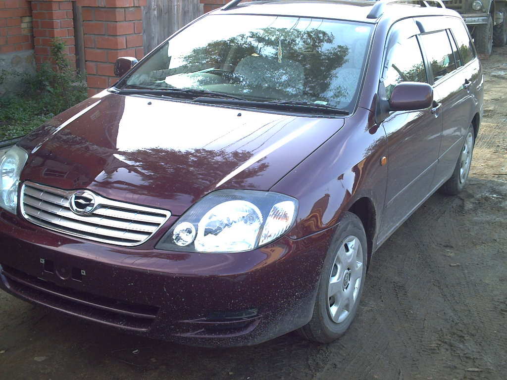 Toyota corolla fielder 2003
